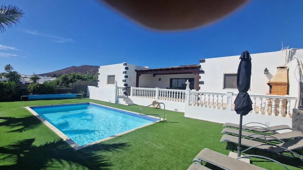 Villa Vinsta Playa Blanca  0*, Playa Blanca (Lanzarote) Spanien